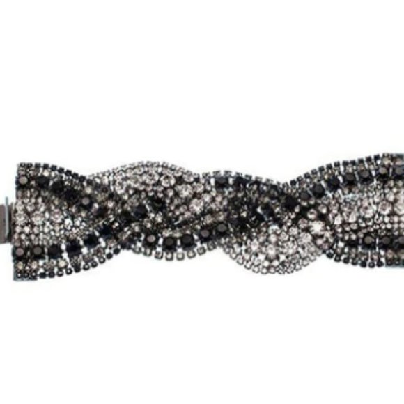 White House Black Market Accessories - NEW White House Black Market Belt Braided Faux Dimond Belt Black Elastic Snap